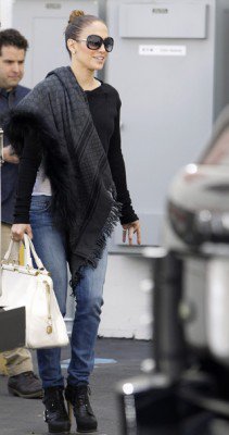 Másold J Lo stílusát! - DIVAT&STÍLUS - Stílusiskola - christian dior, gucci, jennifer lopez, másold a stílust, 